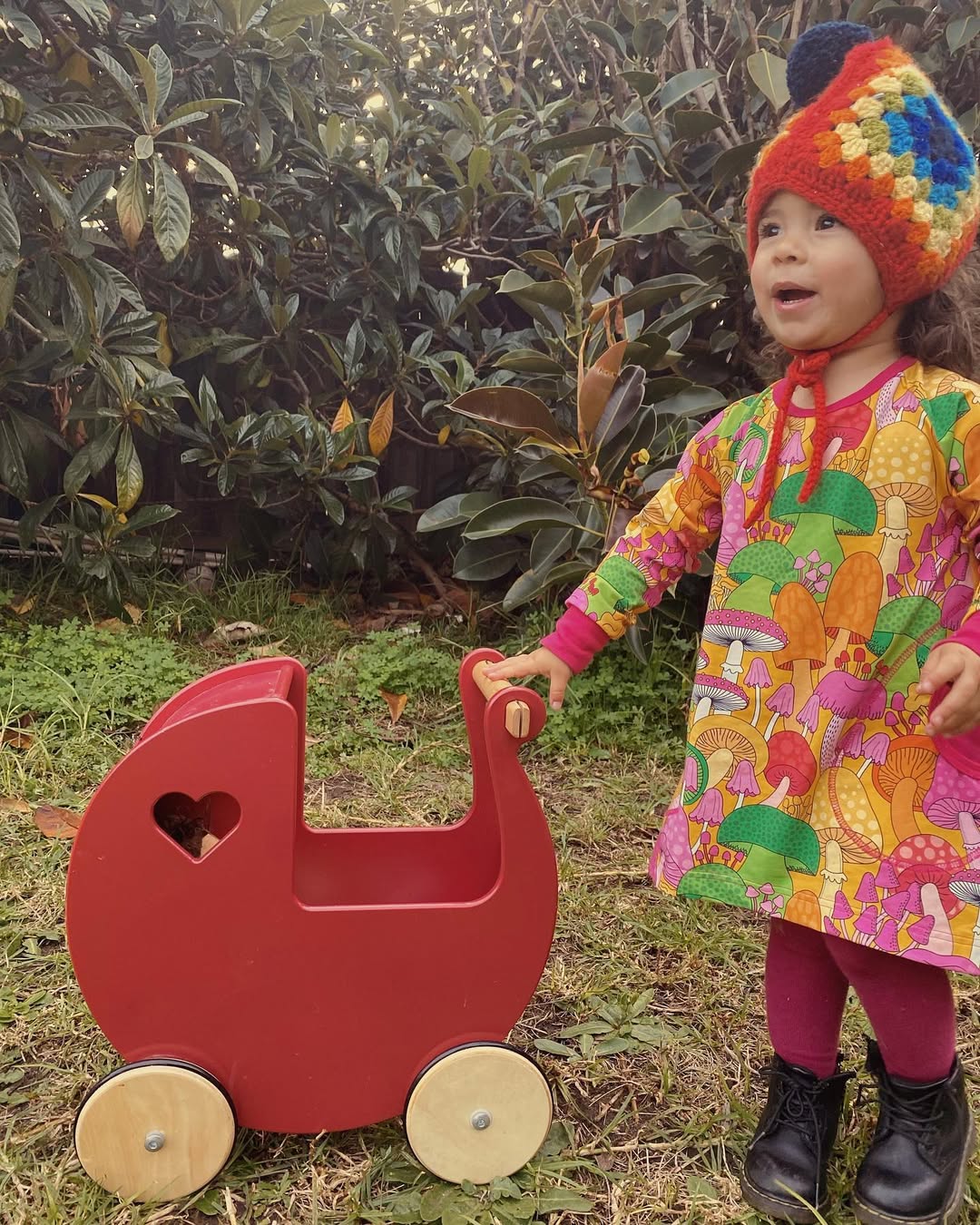 Luxury doll stroller brown